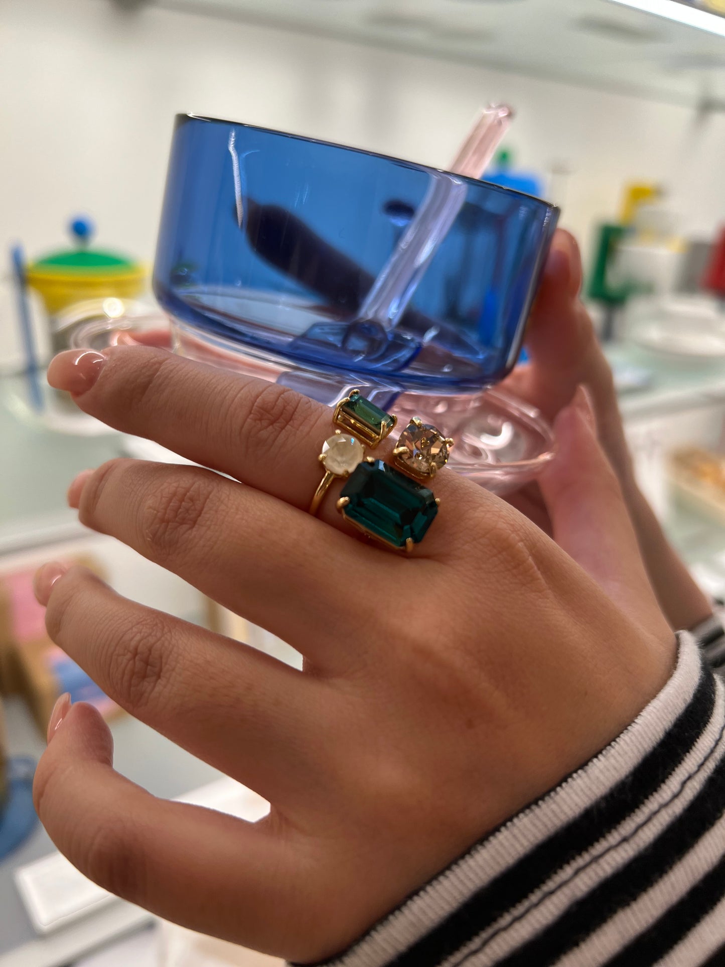 Candy hug ring